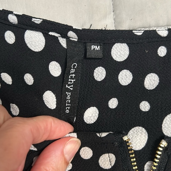 Cathy Tunic Black & White polka dot with accents EUC - Picture 5 of 7